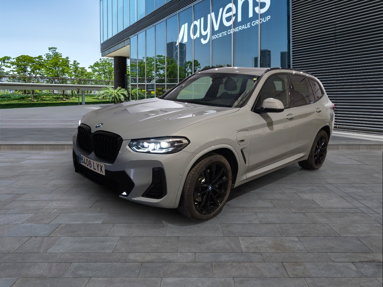 BMW  X3