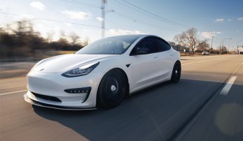 Imagen de uno de los mejores coches eléctricos, el Tesla