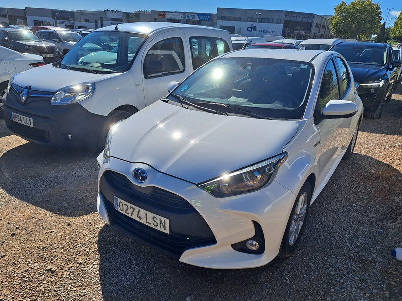 Toyota Yaris 1.5 120H Business Plus