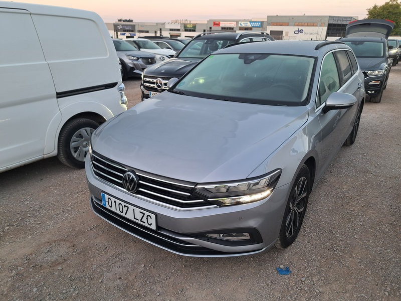 Volkswagen Passat Variant Executive 2.0 TDI 90kW (122CV) D