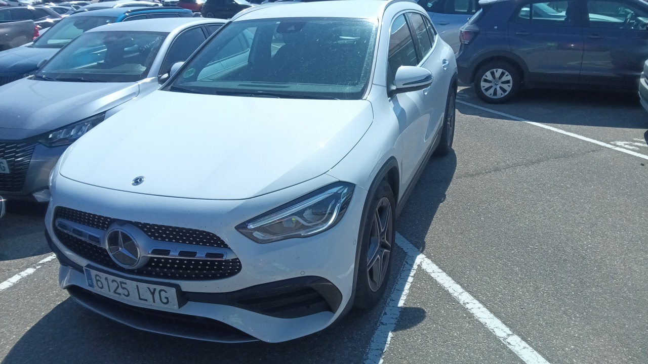 Mercedes Clase-GLA GLA 200 D