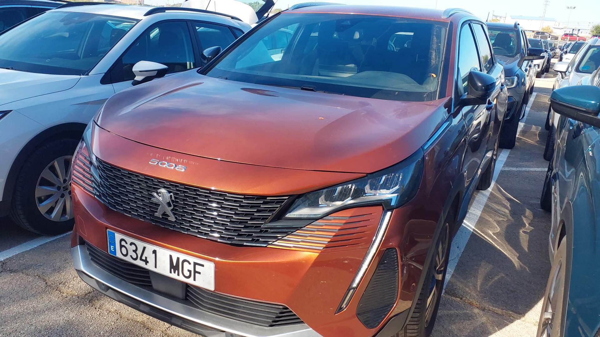 Peugeot 5008