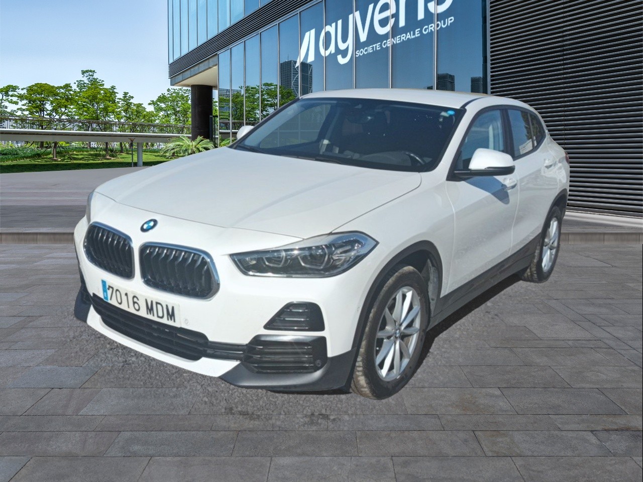 BMW X2